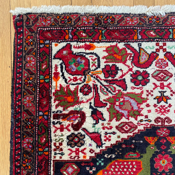 Vintage Rug, 2' 9 x 3' 6 White