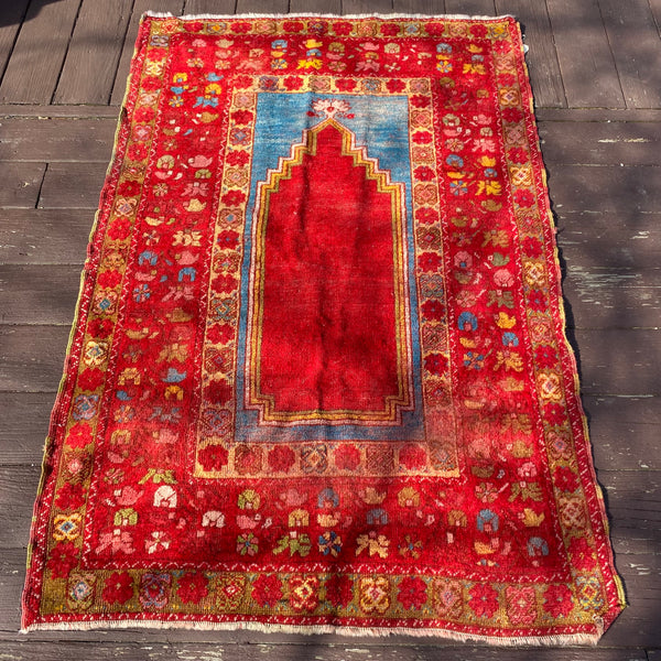 Vintage Rug, 3' 4 x 5' Red