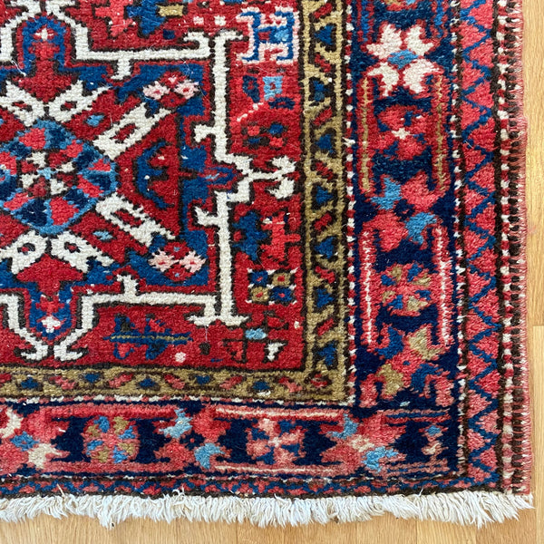 Vintage Rug, 3' x 4' 7 Red
