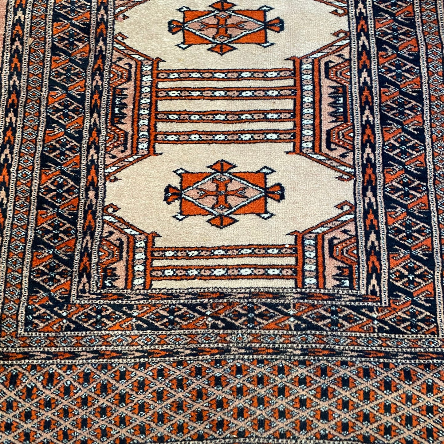 Vintage Rug, 2' 6 x 4' 6 Tan