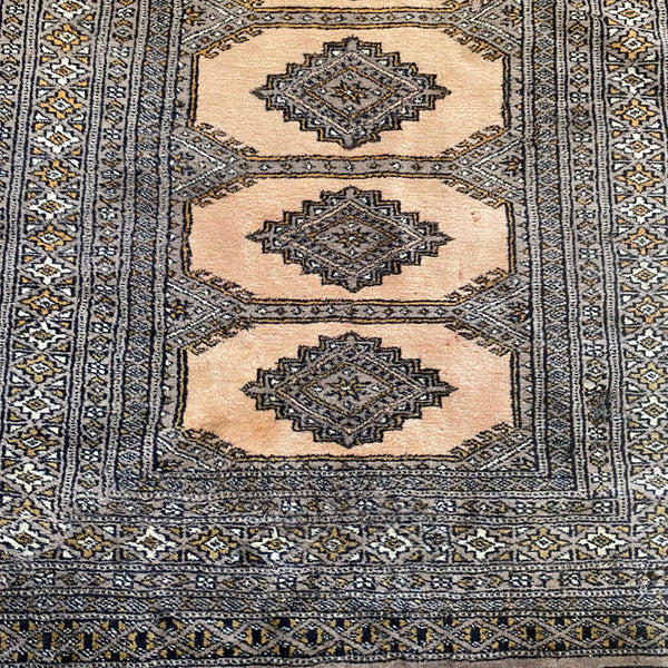 Vintage Rug, 3' 2 x 5' 6 Tan
