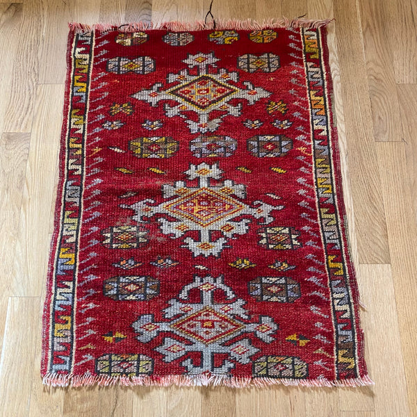Vintage Rug, 1' 10 x 2' 5 Red