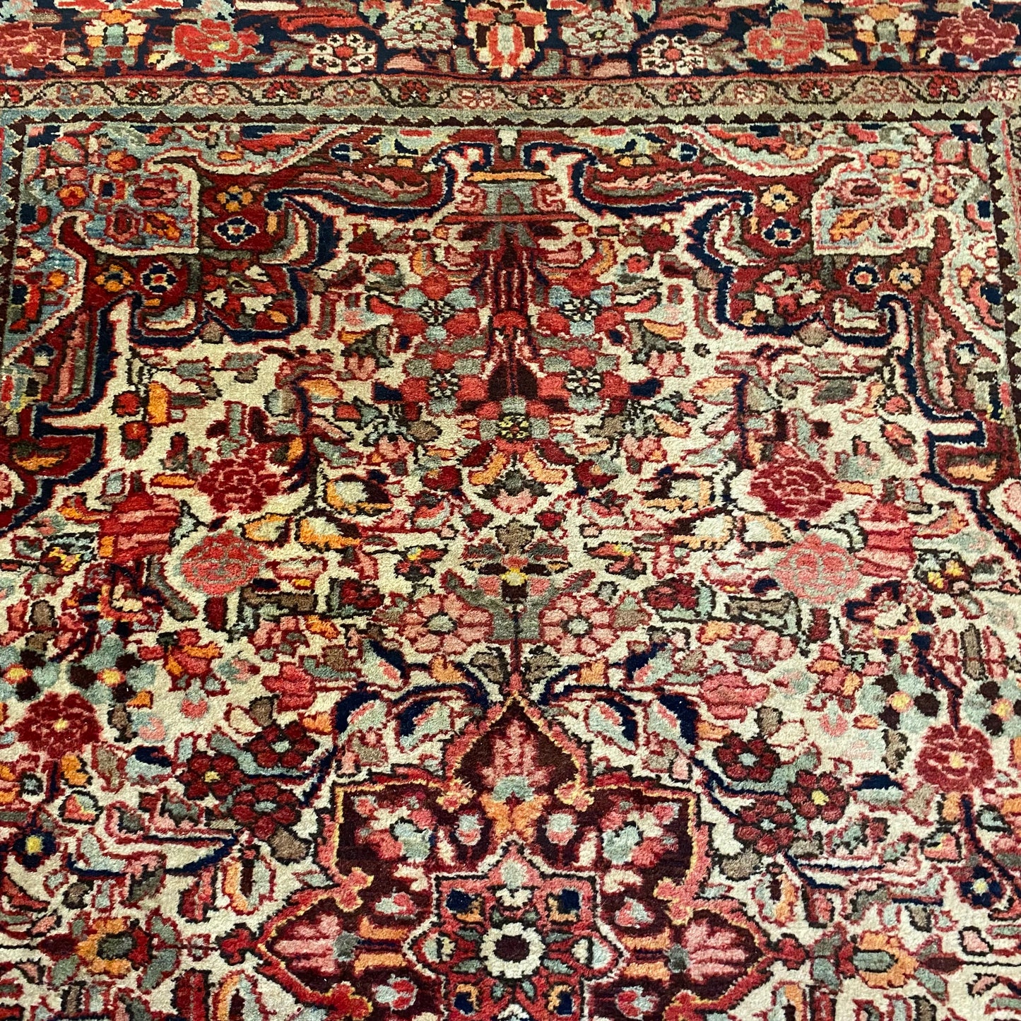 Persian Borchelou, 4' 11 x 6' 8 Vintage White - Jessie's Oriental Rugs