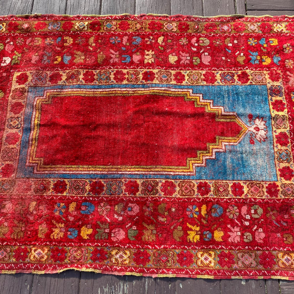 Vintage Rug, 3' 4 x 5' Red