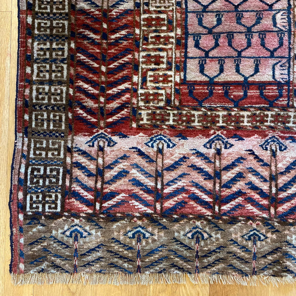 Vintage Rug, 4' x 4' 6 Brown
