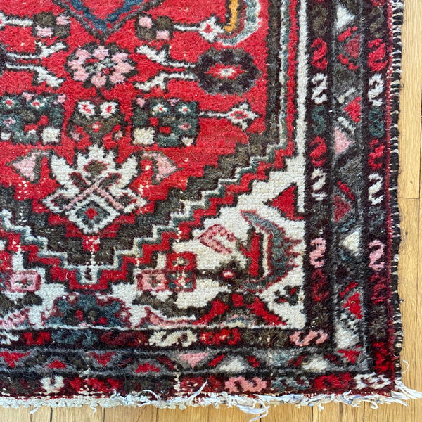 Vintage Rug, 2' 4 x 3' 11 White