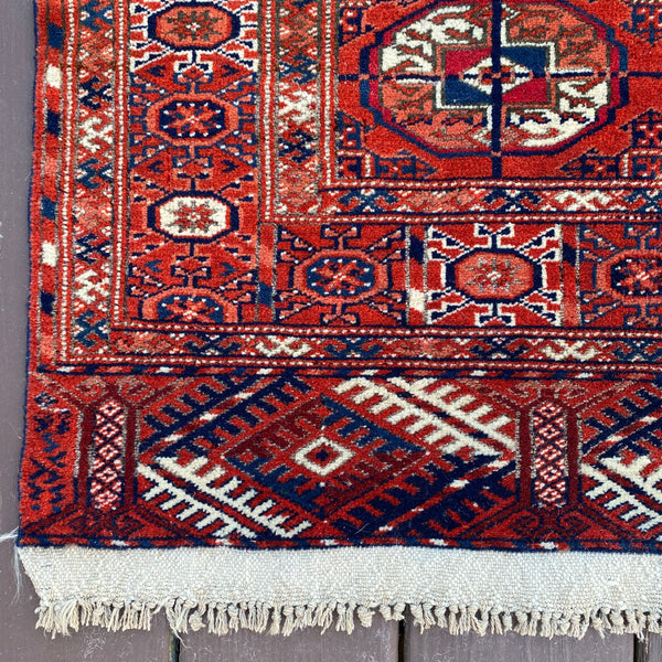 Vintage Rug, 2' 7 x 4' Red Brown