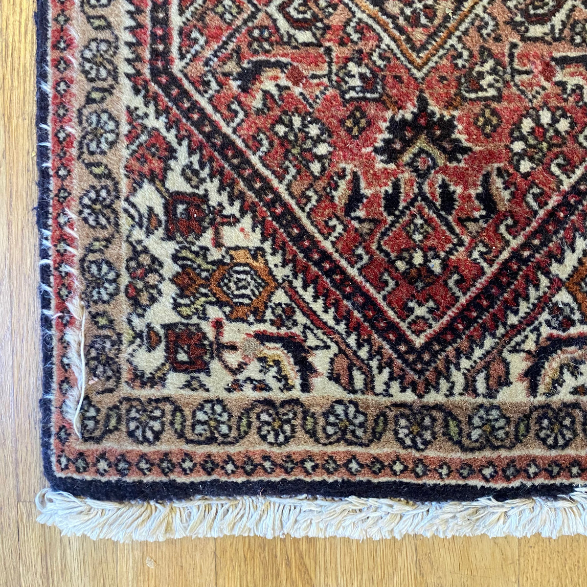 Vintage Rug, 1' 5 x 2' 2 White