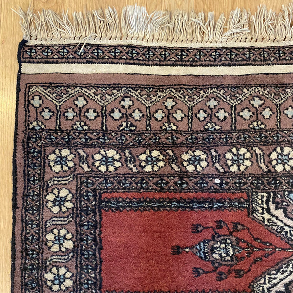 Vintage Rug, 2' 2 x 6' 6 Prayer