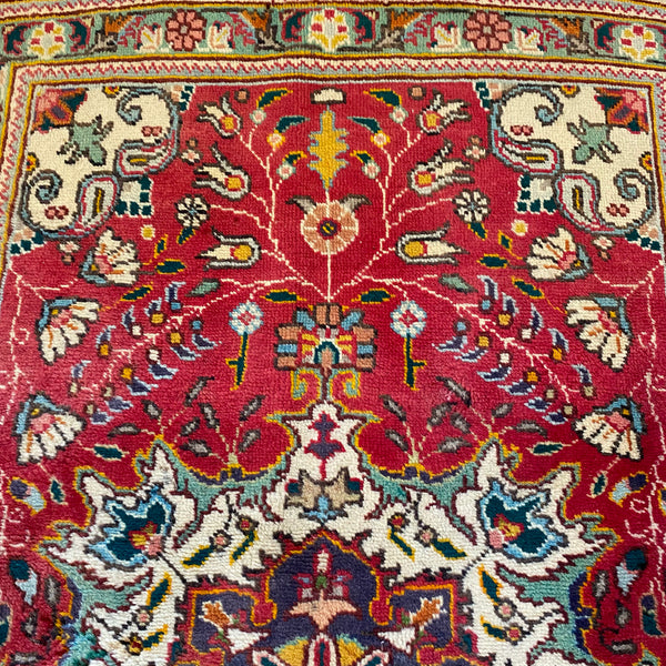 Vintage Rug, 3' 1 x 4' 9 Red