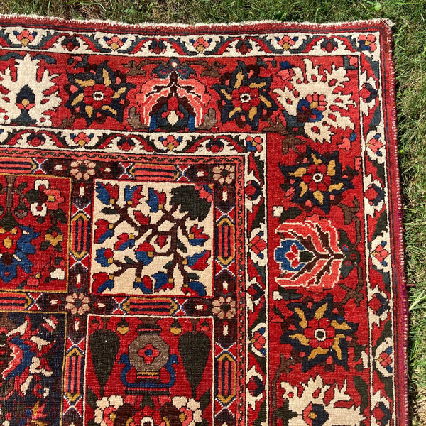 Vintage Rug, 7' x 10' 2 Red