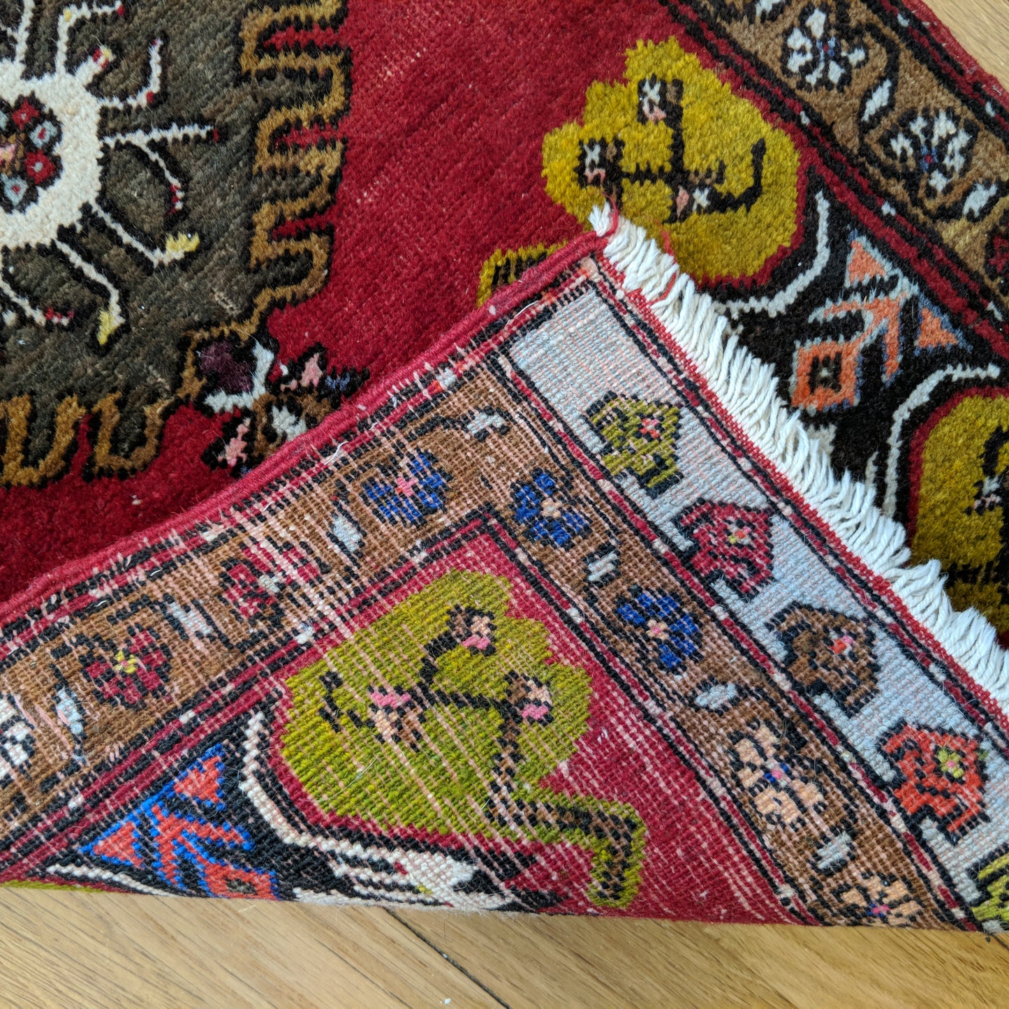 Turkish Rug, 1' 6 x 3' Red Yastik