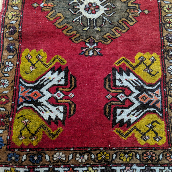 Turkish Rug, 1' 6 x 3' Red Yastik
