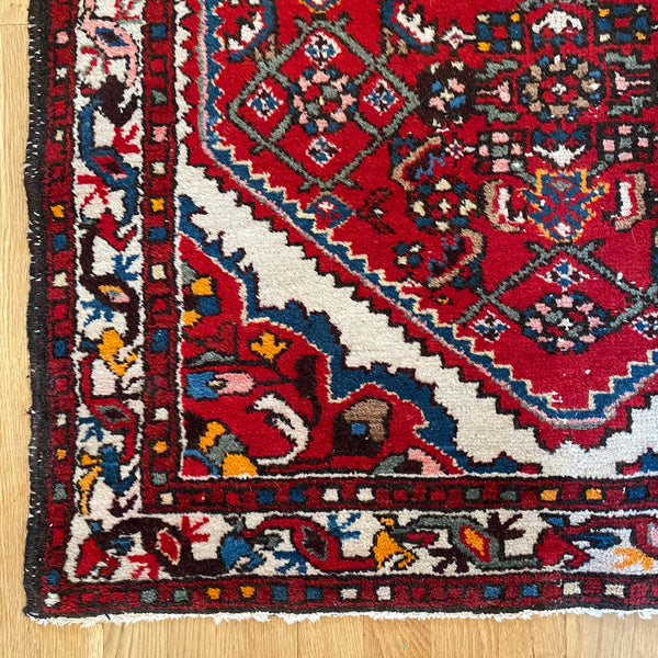 Vintage Rug, 3' 4 x 5' 5 Red