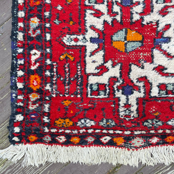 Vintage Rug, 2' 3 x 7' 7 Red