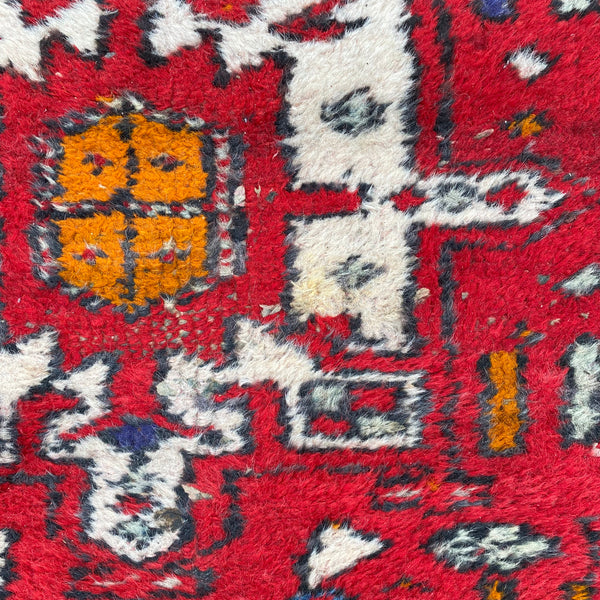 Vintage Rug, 2' 3 x 7' 7 Red