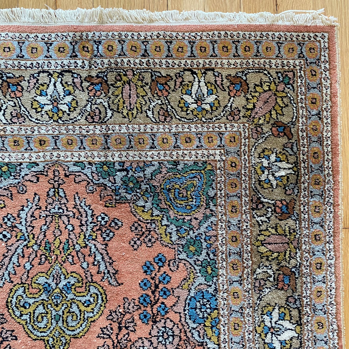 Vintage Rug, 3' x 5' 3 Pink
