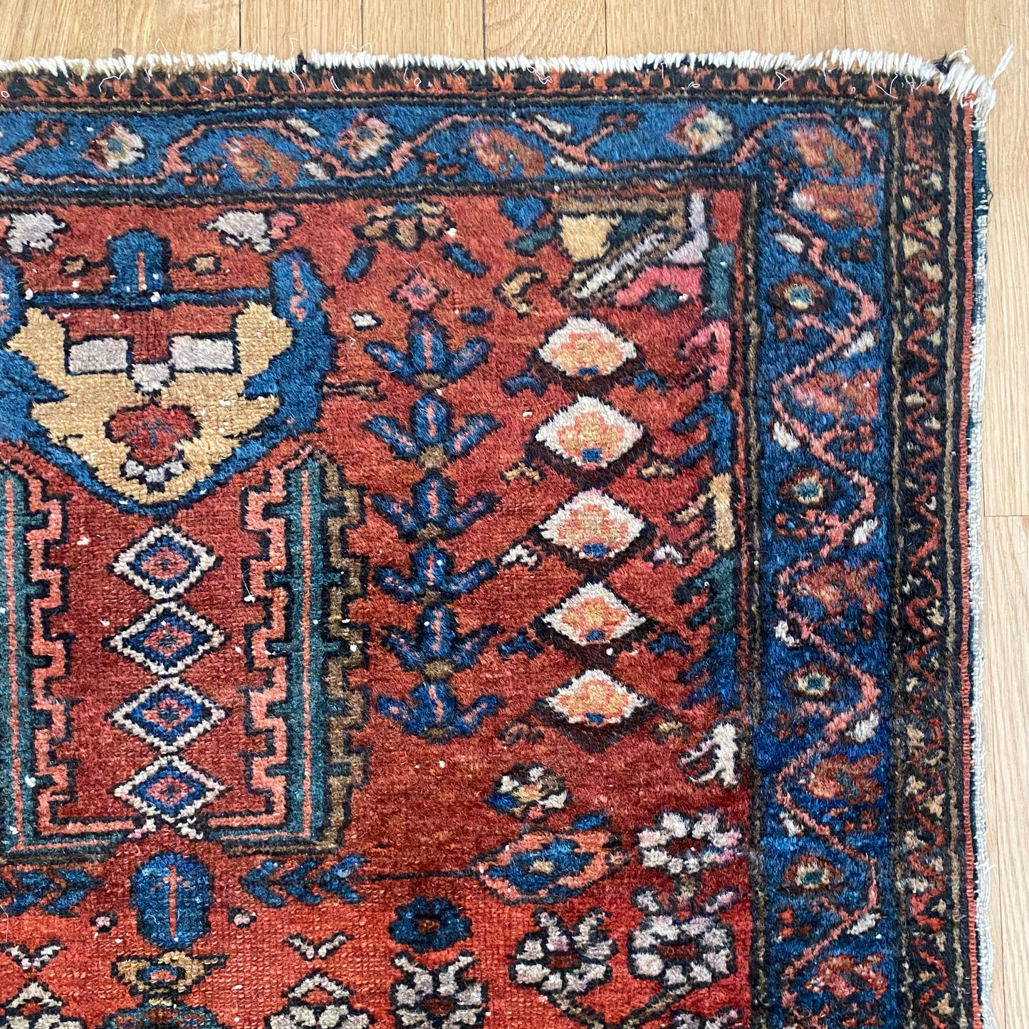 4275 - Jessie's Oriental Rugs