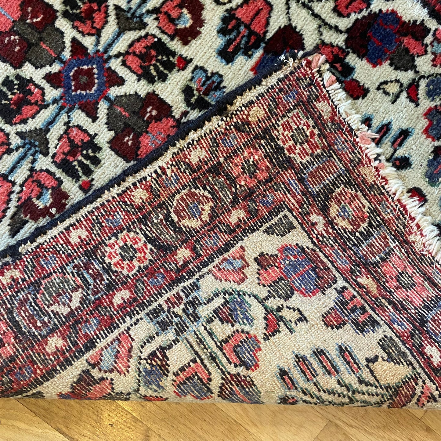 Vintage Rug, 2' 8 x 6' 5 White Runner