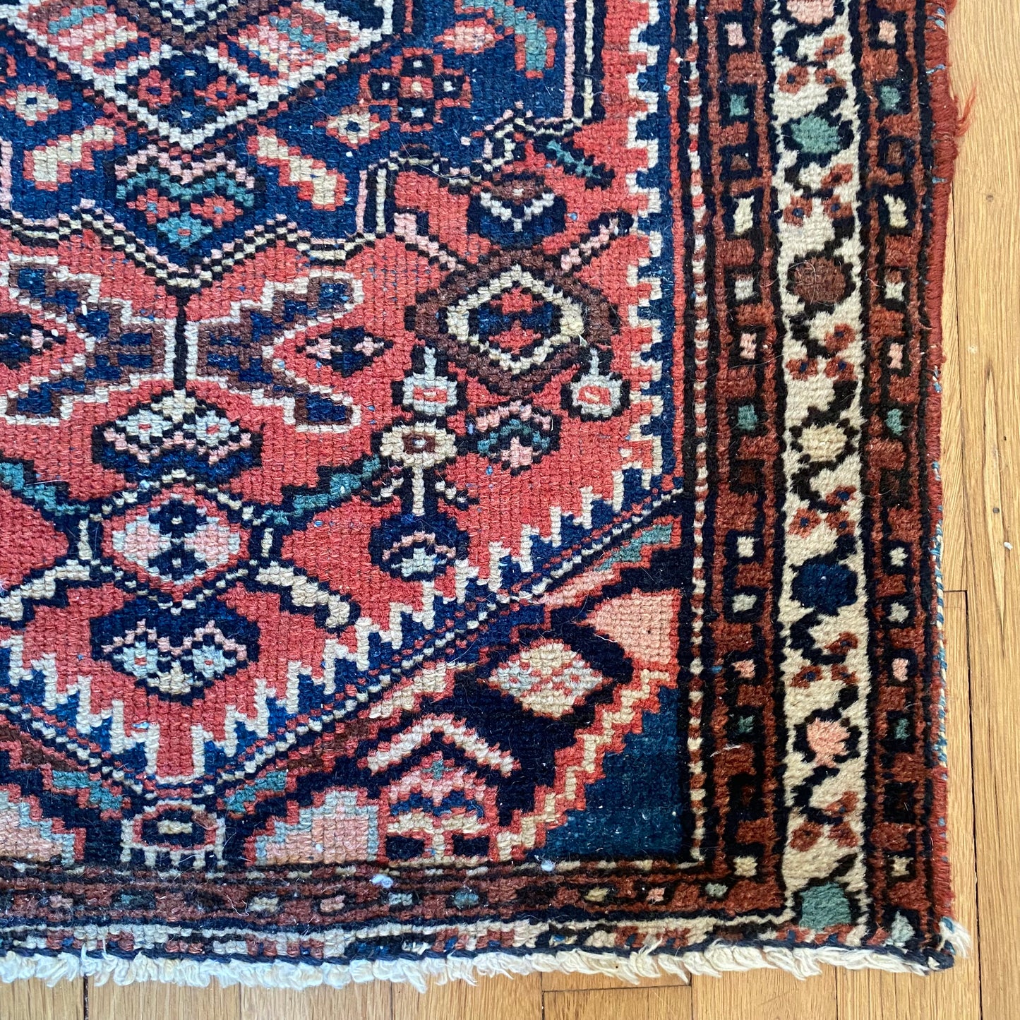 Vintage Rug, 2' x 2' 7 Red