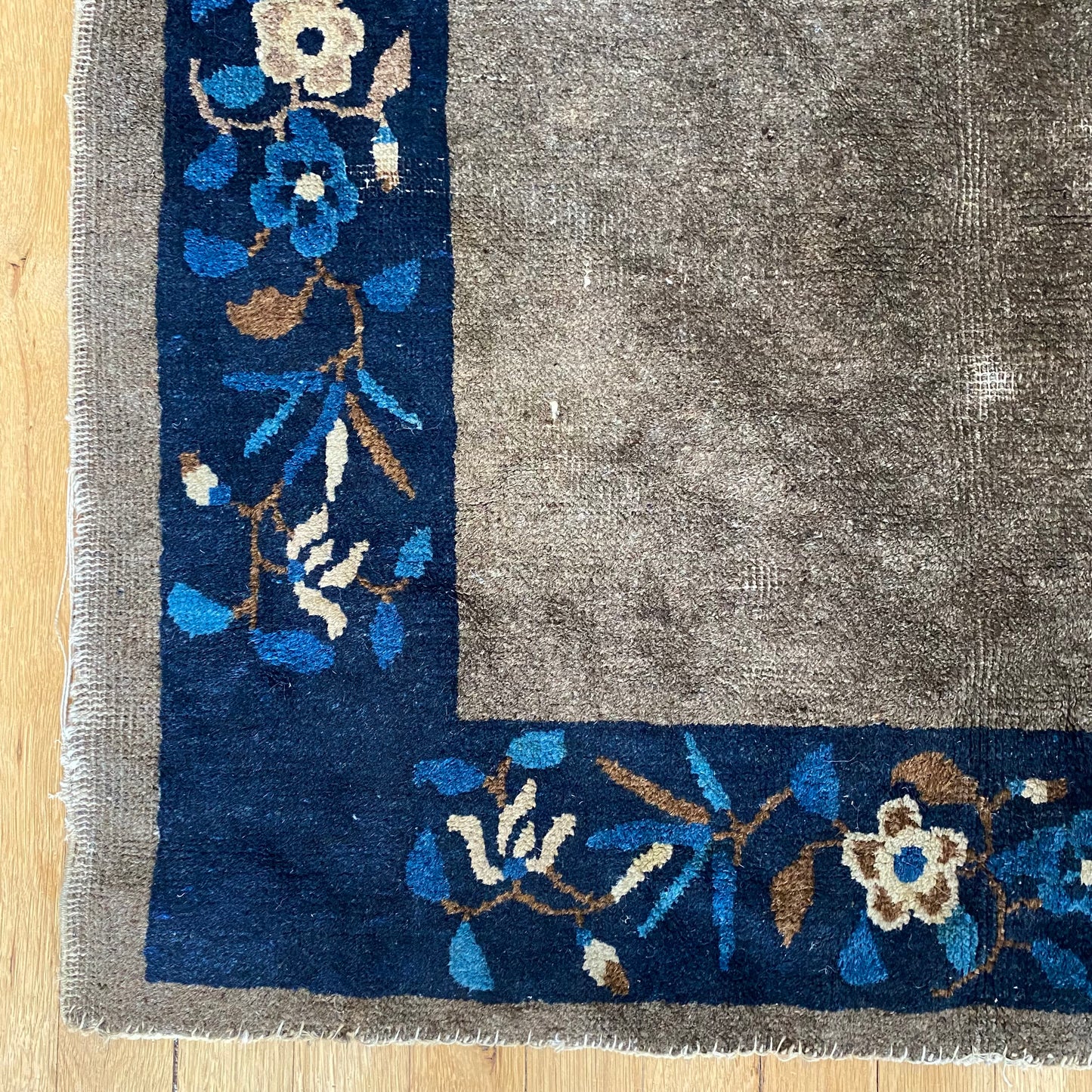 Peking Chinese Rug, 3' 2 x 5' 9 Vintage Grey