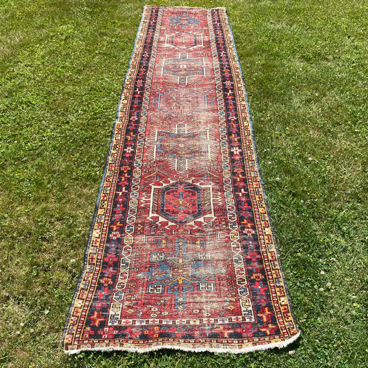 Vintage Rug, 2' 9 x 11' 2 Red