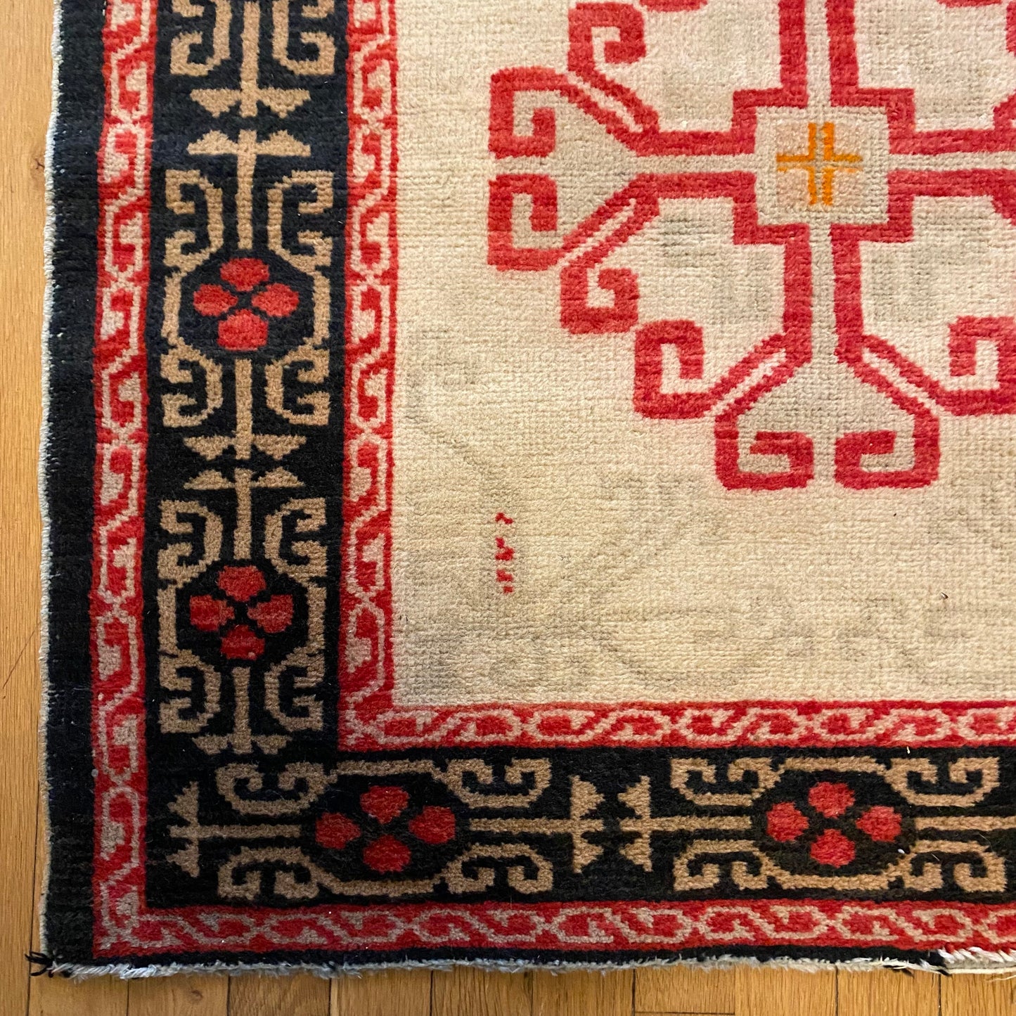 Vintage Tibet Rug, 3' 1 x 5' 9 Cream