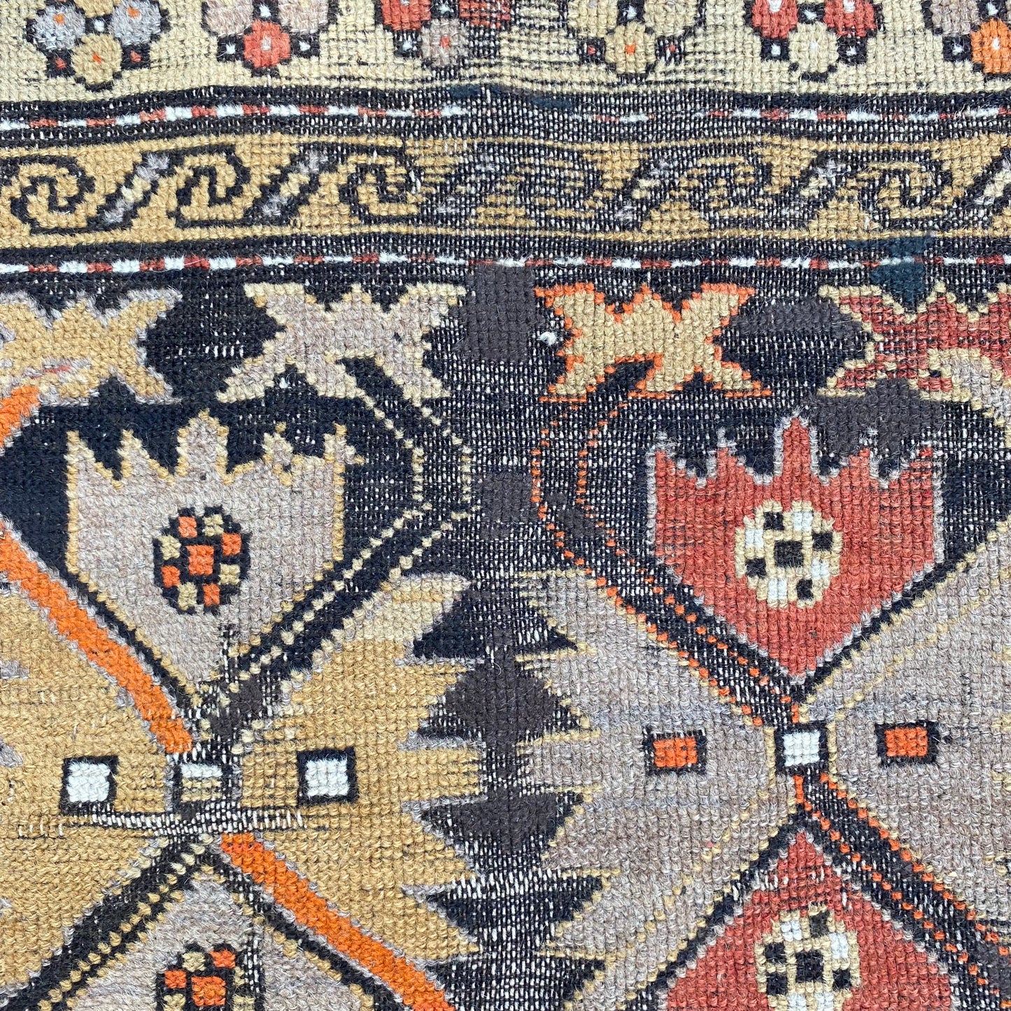 Vintage Rug, 4' 1 x 8' 8 Brown