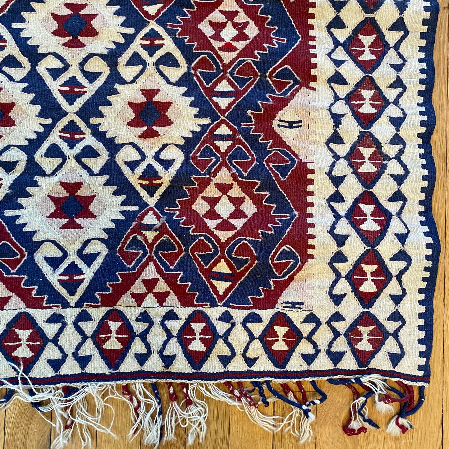 Vintage Rug, 3' 3 x 5' 3 Kilim