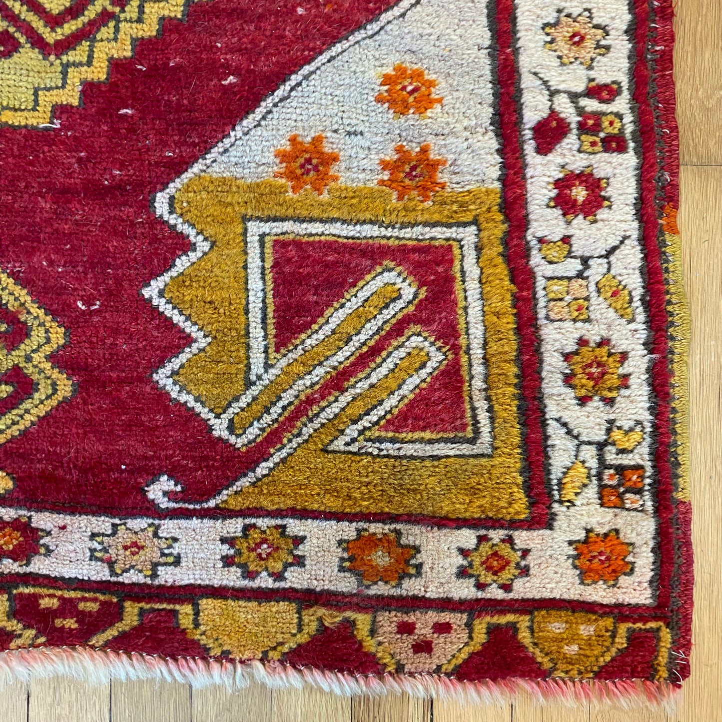 Vintage Rug, 3' 6 x 6' 1 Red Turkish