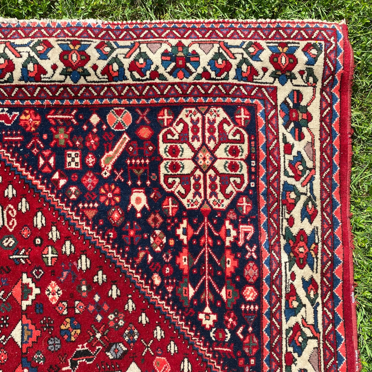 Vintage Rug, 4' 11 x 6' 7 Red