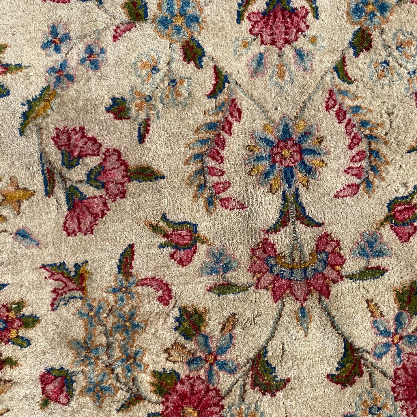 Vintage Rug, 2' 11 x 9' 5 Cream