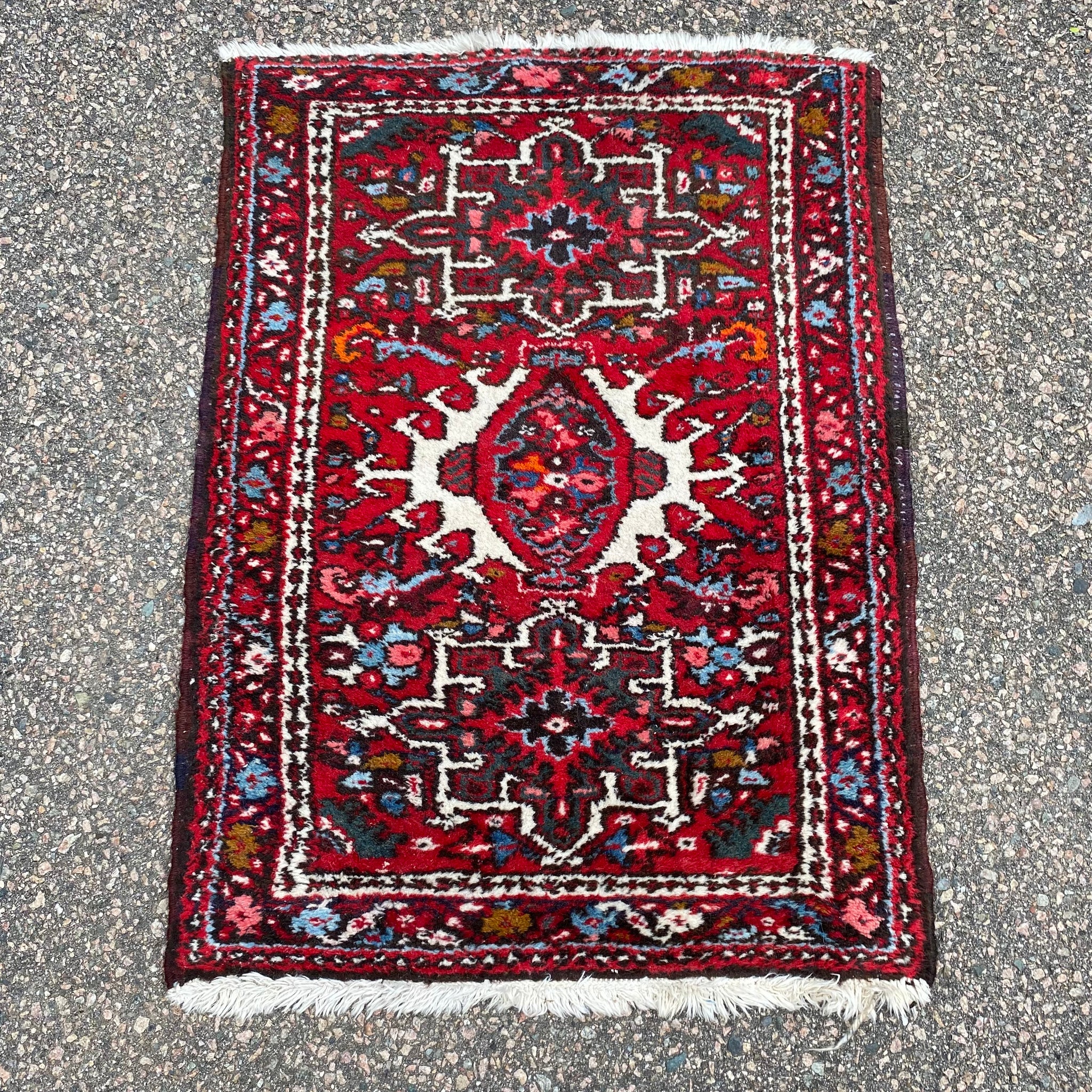 Vintage Rug, 2' 1 x 2' 11 Red