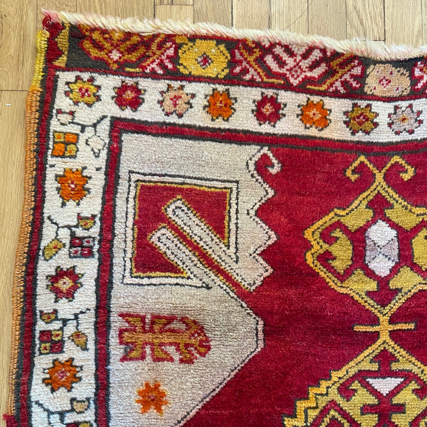 Vintage Rug, 3' 6 x 6' 1 Red Turkish