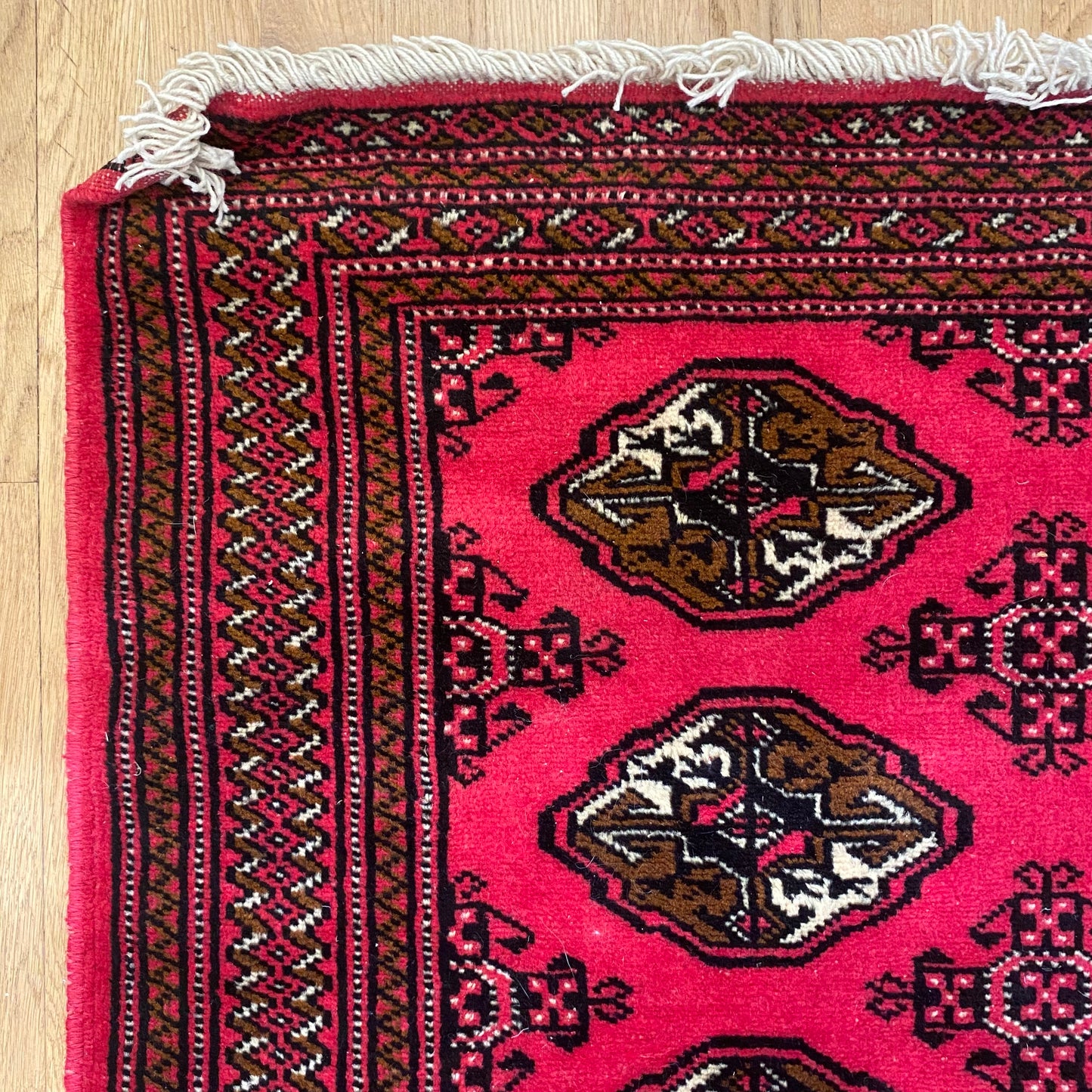 Vintage Rug, 3' 4 x 4' 11 Red