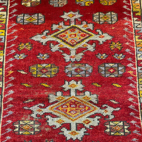 Vintage Rug, 1' 10 x 2' 5 Red