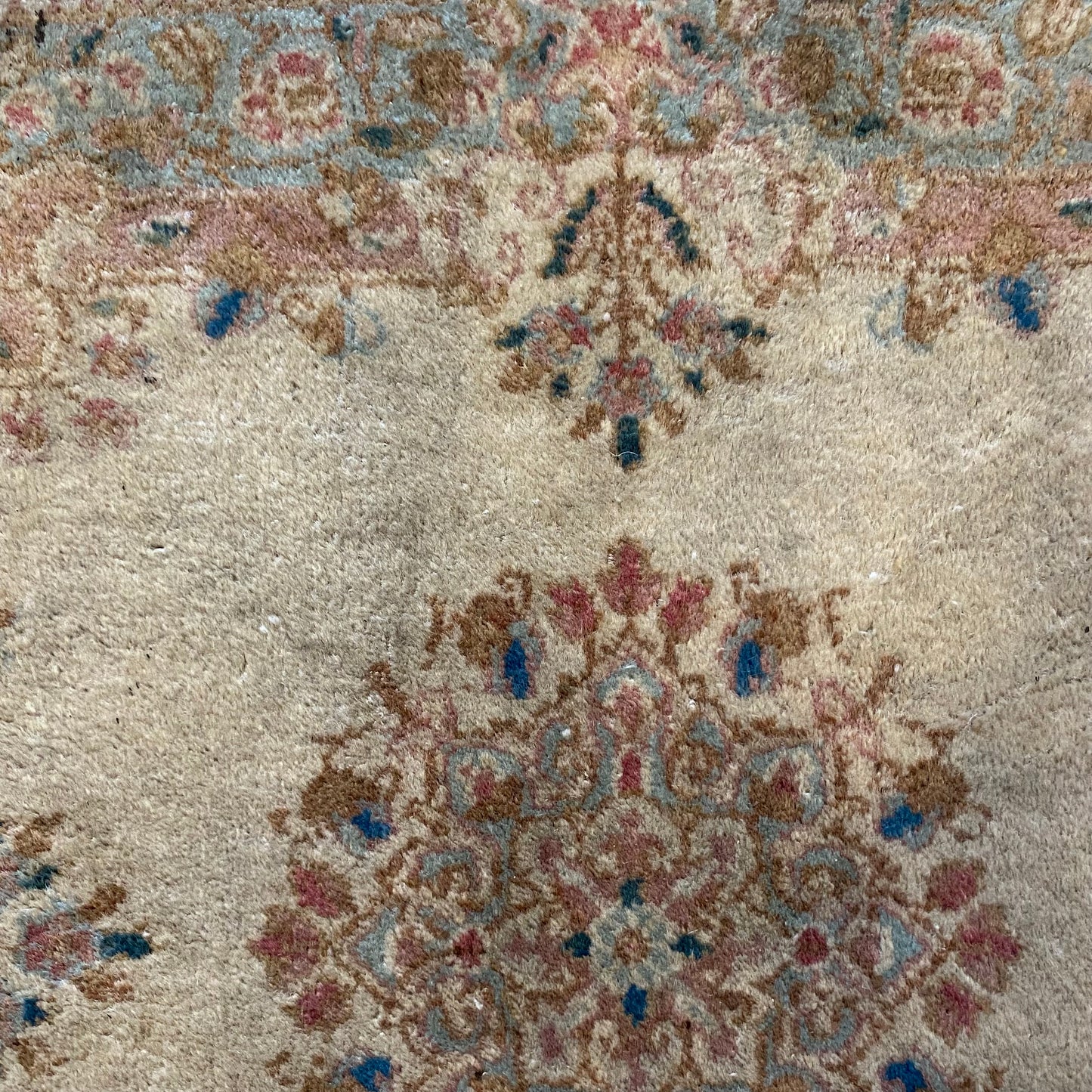 Vintage Rug, 2' x 2' Cream