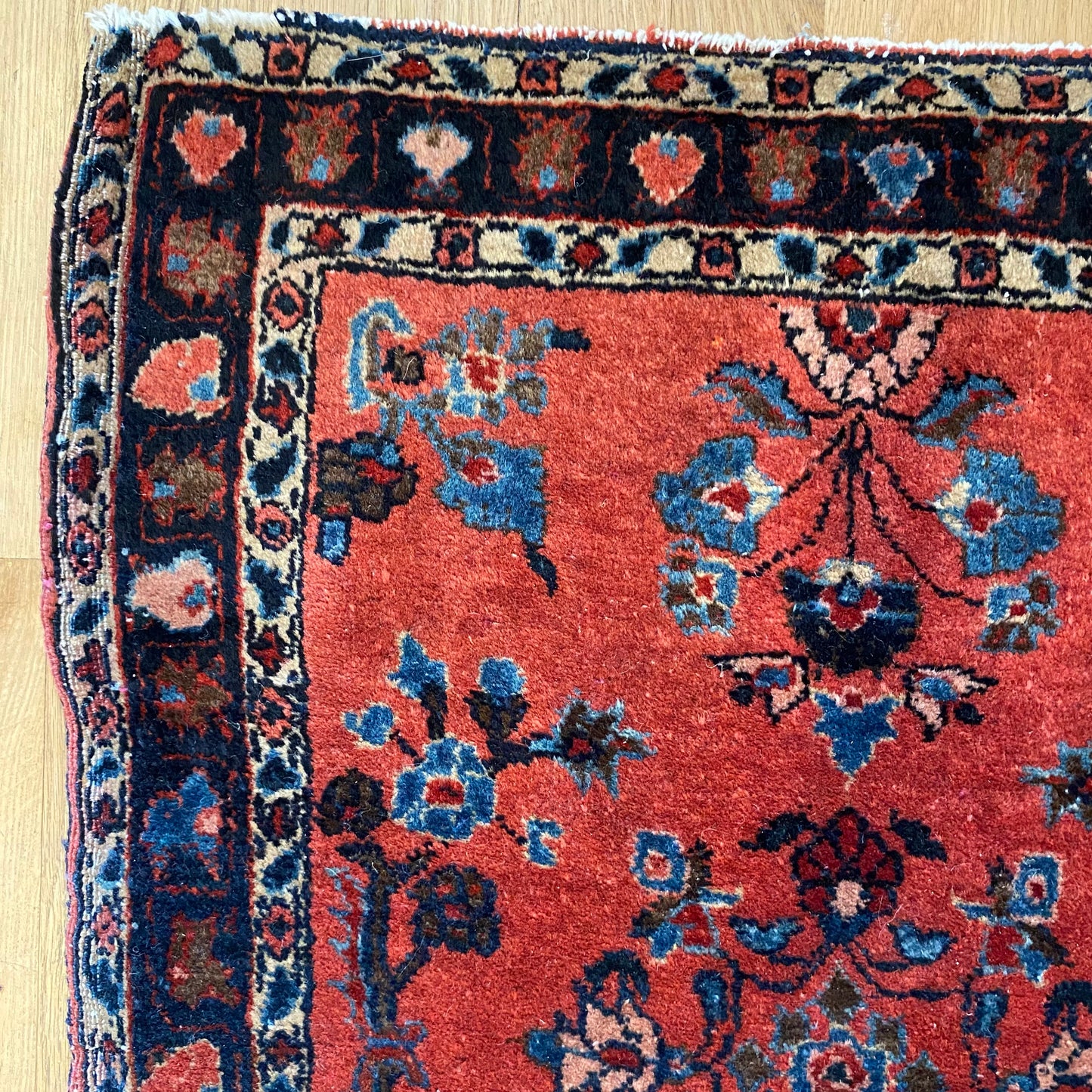 Vintage Rug, 2' x 2' 6 Pink