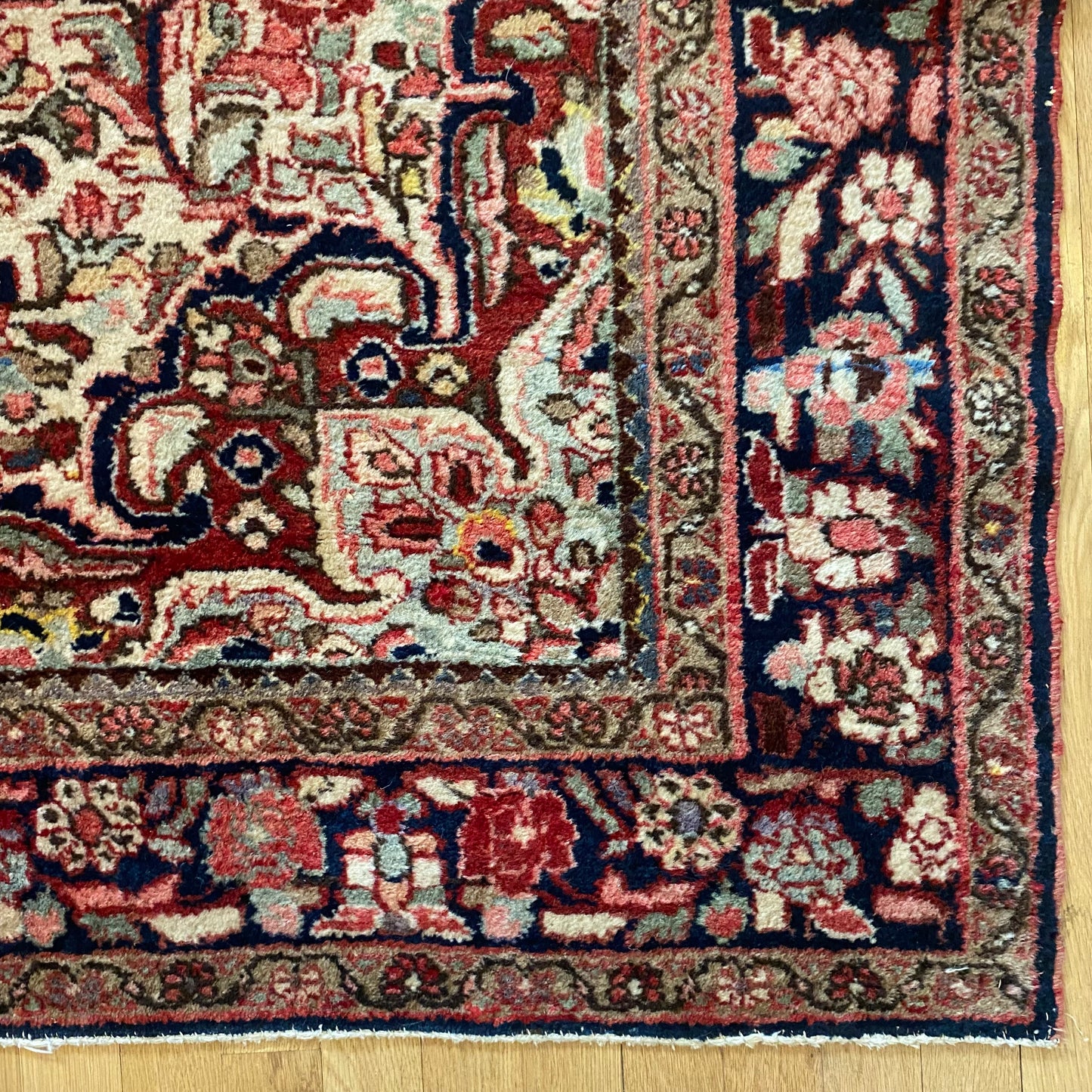 Persian Borchelou, 4' 11 x 6' 8 Vintage White - Jessie's Oriental Rugs
