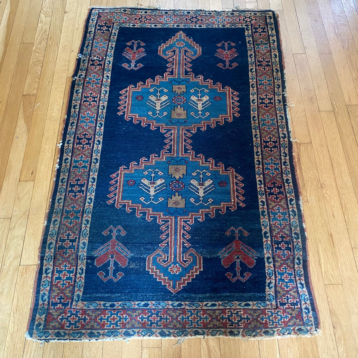 Vintage Rug, 3' x 4' 10 Blue