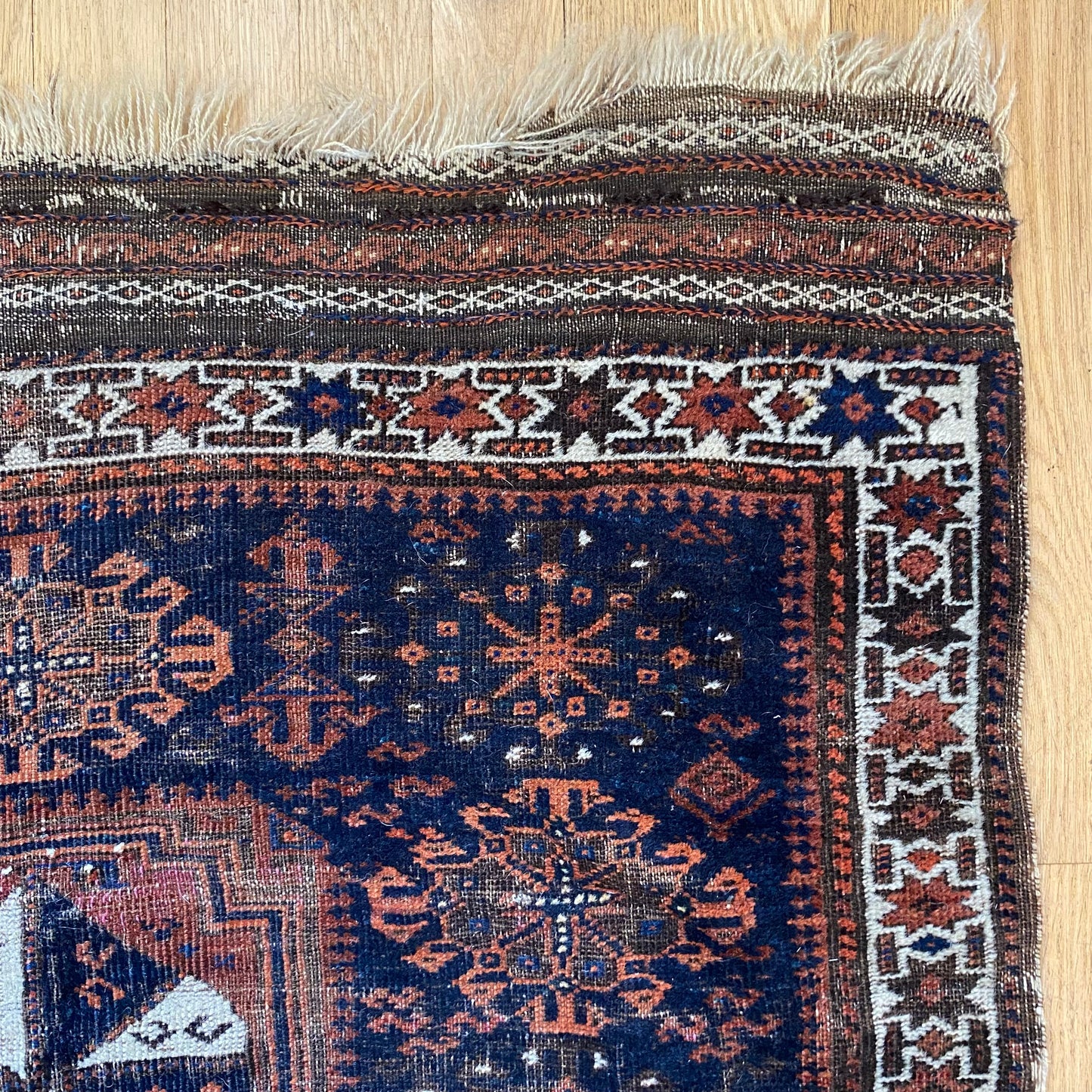 Antique Baluch, 2' 9 x 2' 8 Navy