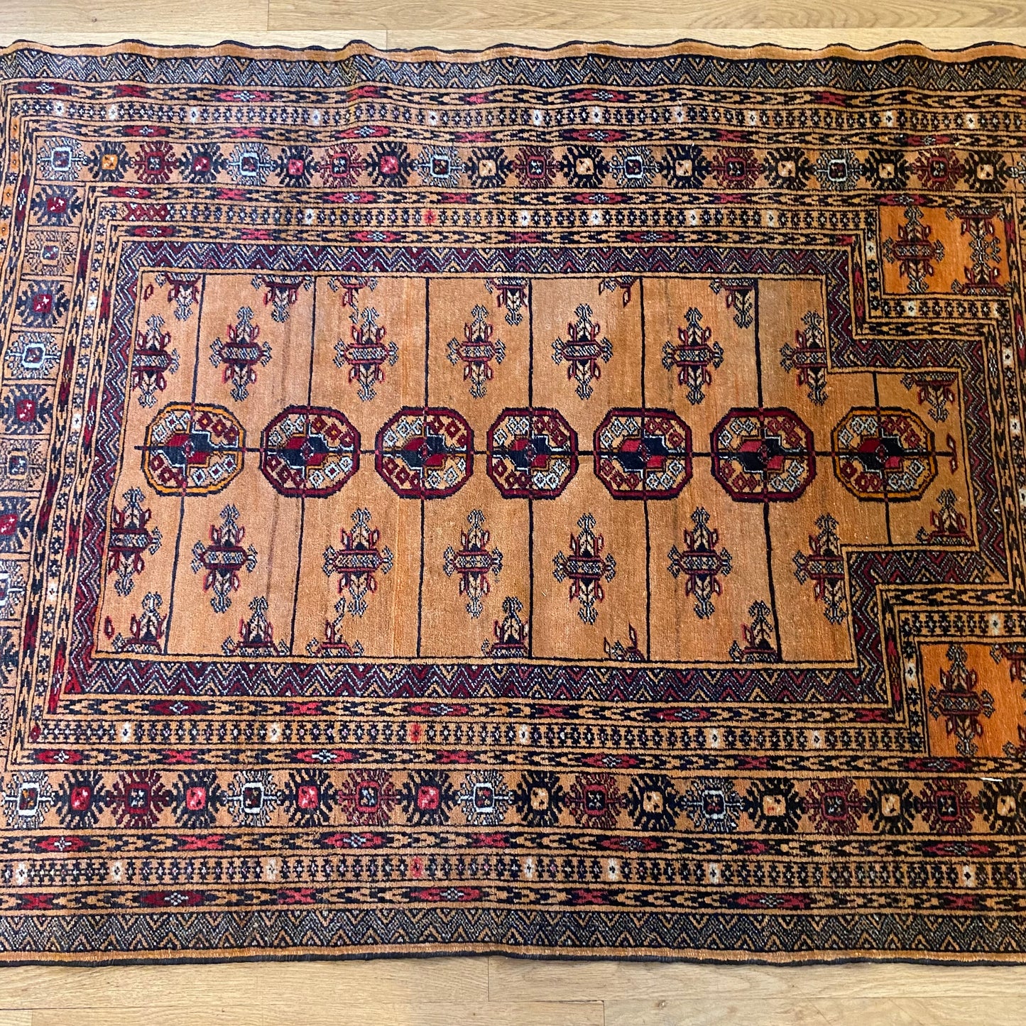 Vintage Rug, 3' x 4' 7 Gold