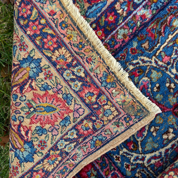 Vintage Rug, 6' x 9' 2 Red