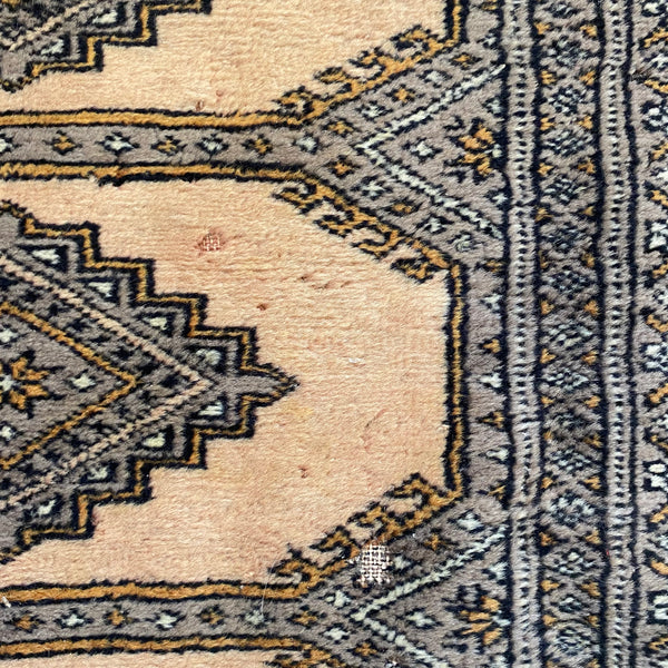 Vintage Rug, 3' 2 x 5' 6 Tan