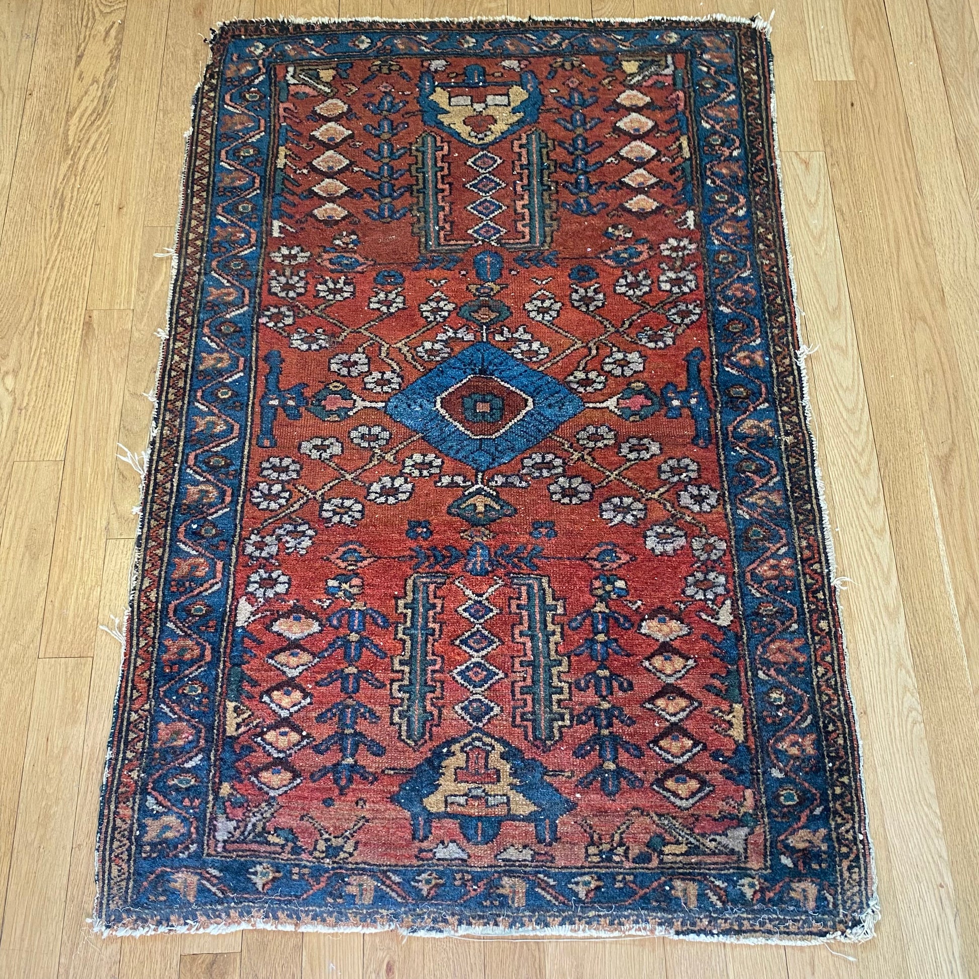 4275 - Jessie's Oriental Rugs