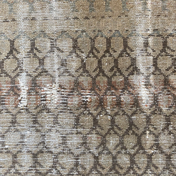 Vintage Rug, 4' 9 x 5' 11 Beige