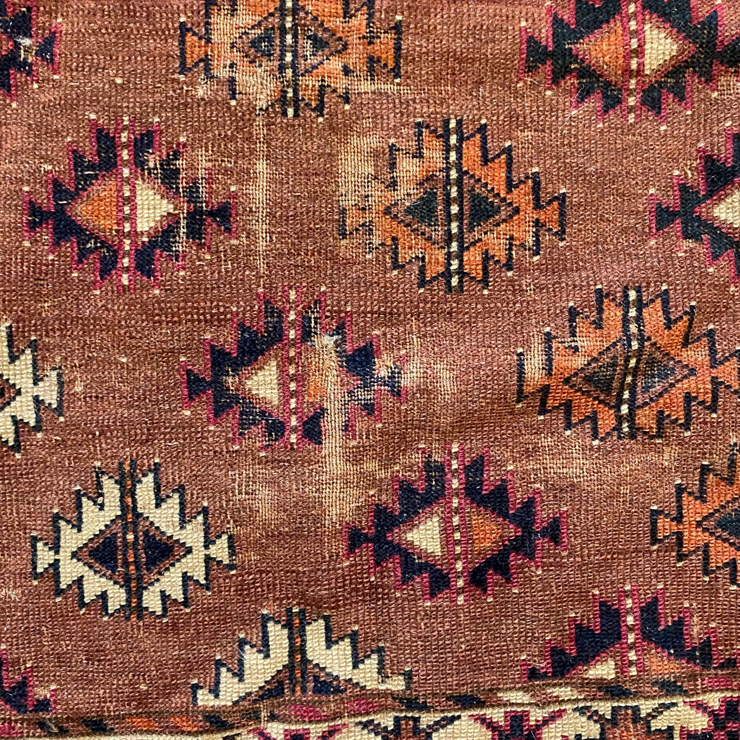 4282 - Jessie's Oriental Rugs