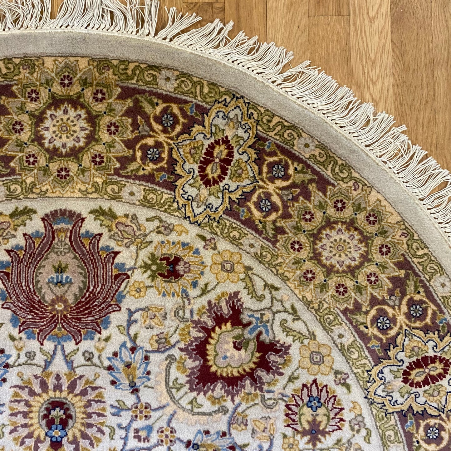 Vintage Rug, 4' 6 x 4' 6 Cream