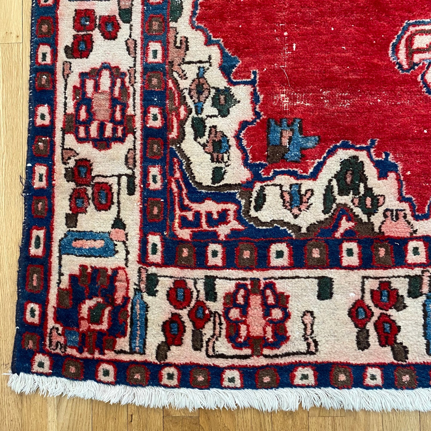 Vintage Rug, 4' 10 x 6' 11 Red