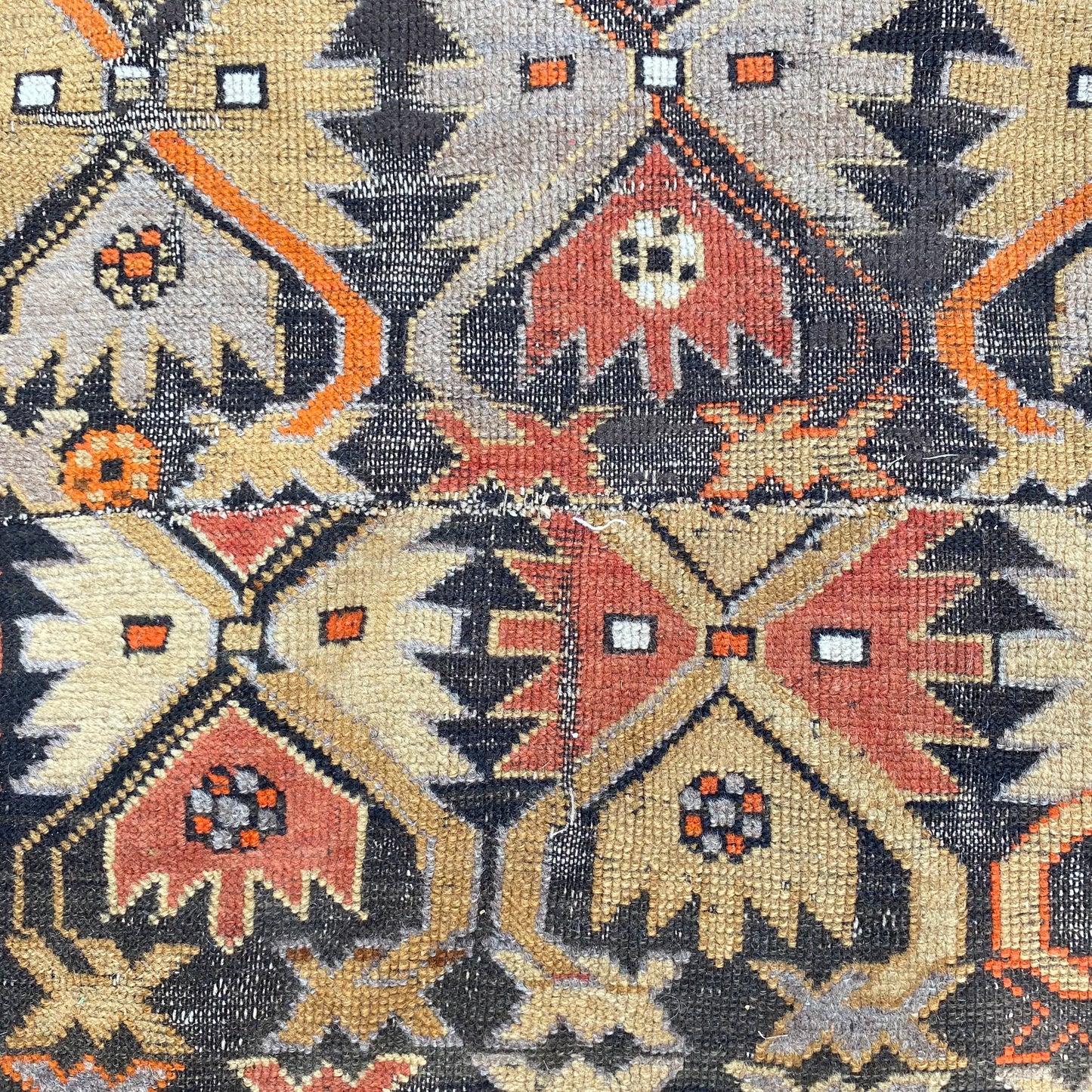 Vintage Rug, 4' 1 x 8' 8 Brown